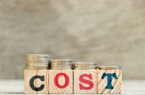 【2025年最新版】動画制作の費用相場｜内訳・用途・規模別に解説