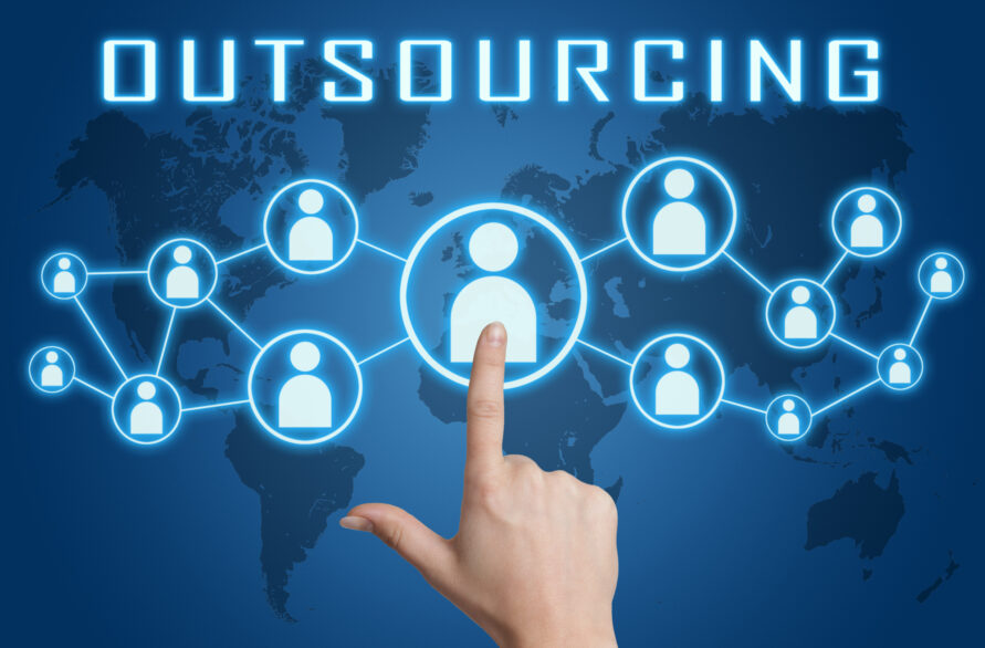 動画制作を初めて外注する方へ｜メリット・費用相場から進め方まで丁寧に解説