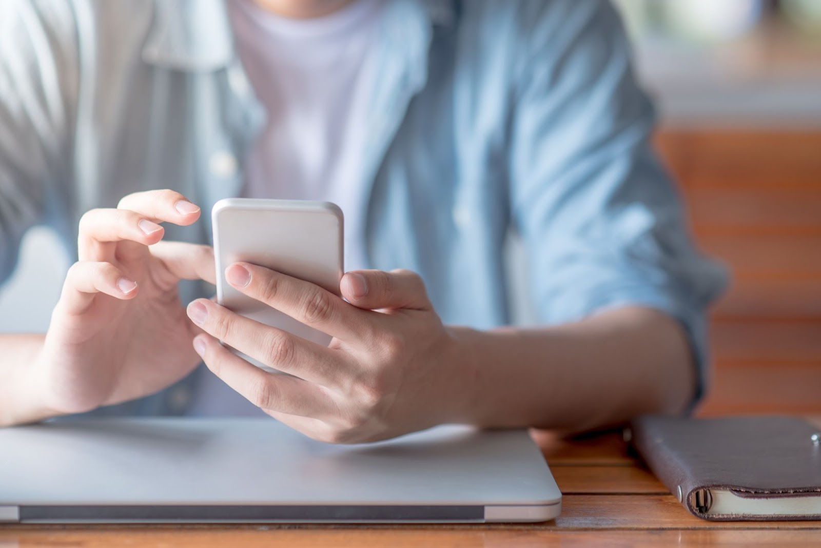 EFOのモバイル対応に関する画像