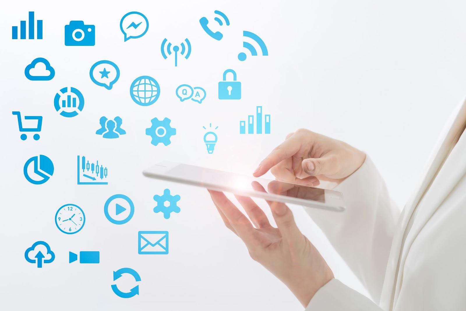 クリエイティブ管理ツールの主な機能一覧