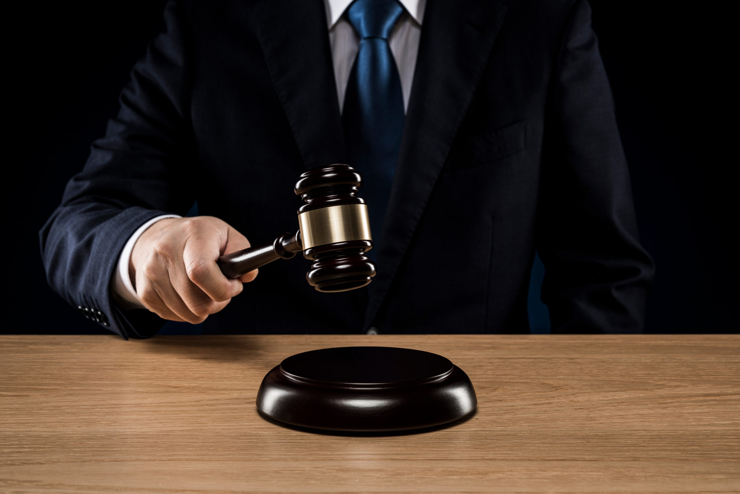 著作権を侵害した場合のリスクと罰則