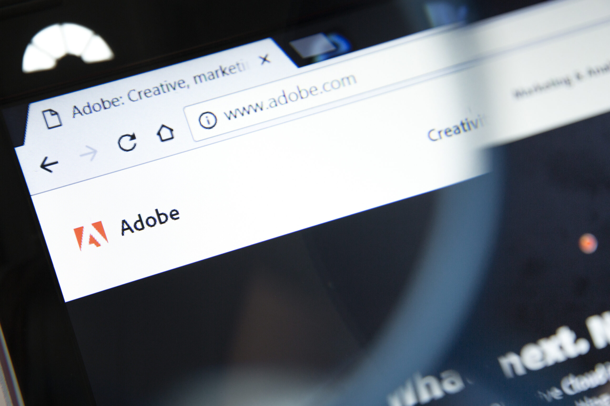 動画編集といえばAdobe？定番ツールとして選ばれる理由
