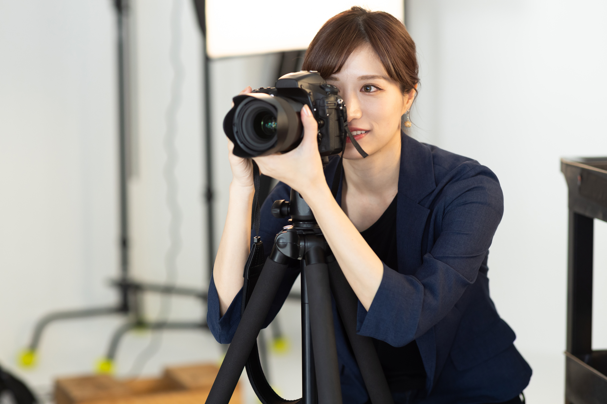 動画制作の費用は工程や依頼先によって大きく変動