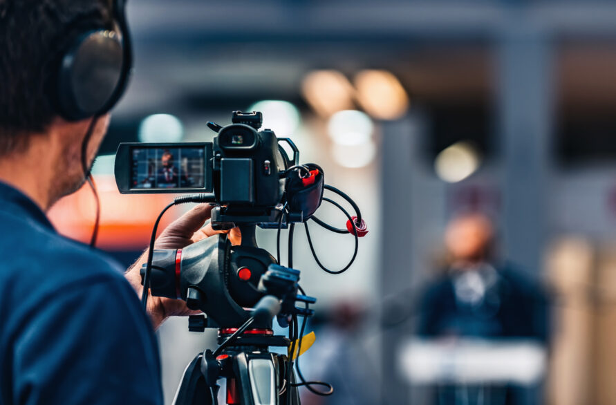 【2025年版】YouTube動画制作会社おすすめ20選！実績・コスパ・マーケティングの観点から特徴別にご紹介！